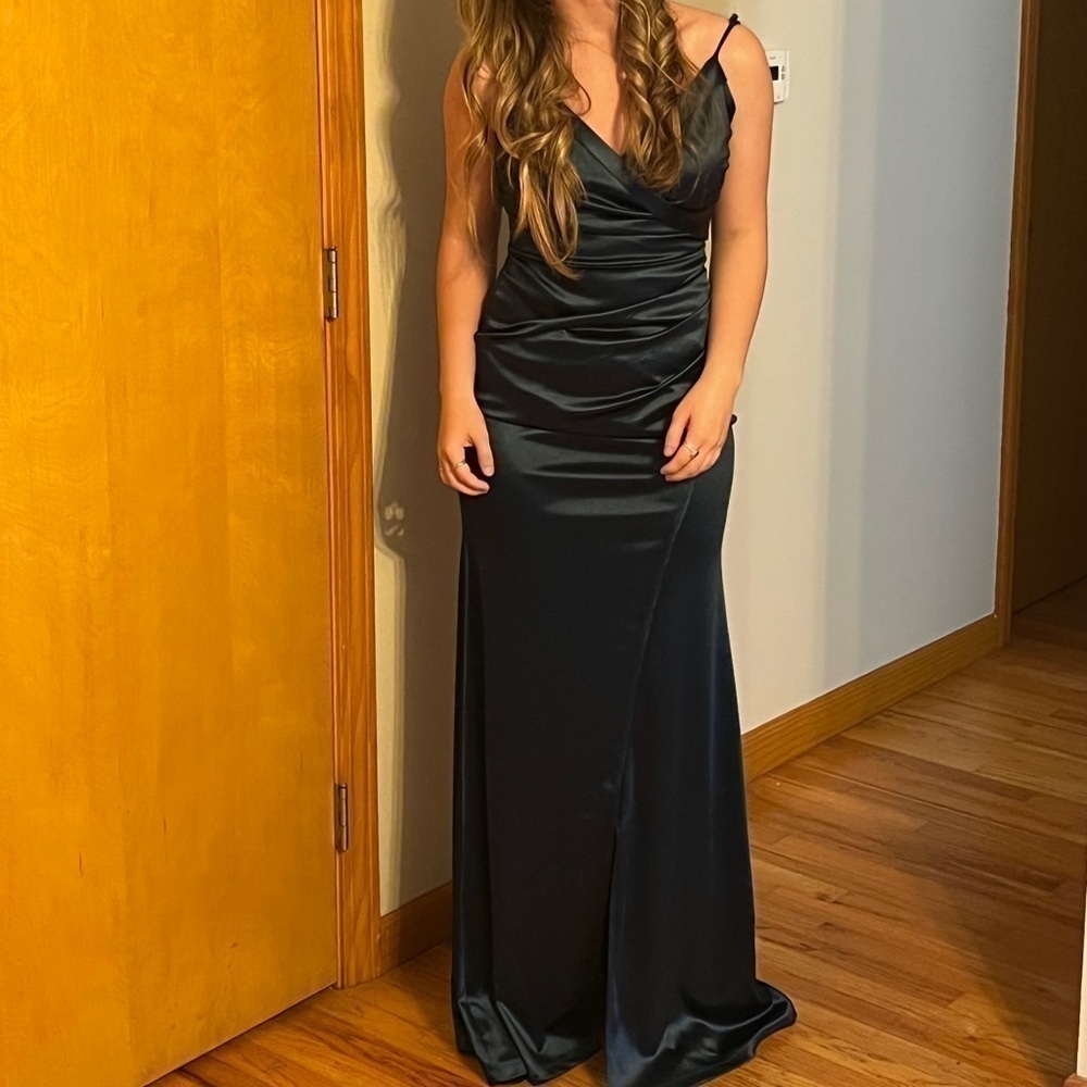 size medium windsor blue prom dress! - Picture 4 of 4